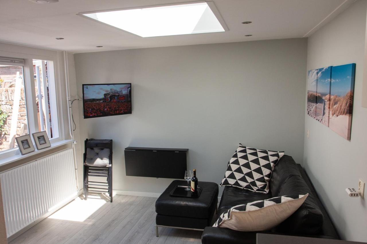 Aloha House! Cozy Garden House, Located 5 Min From The Vakantiehuis *
